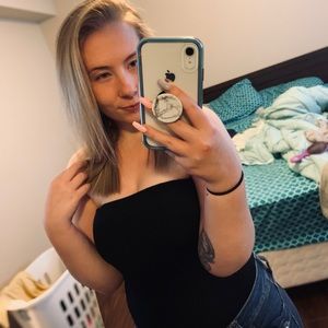 Meet your Posher, Hailey